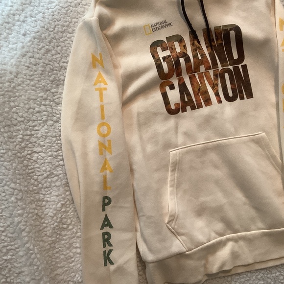 National Geographic Hoodie size small used - Picture 2 of 5